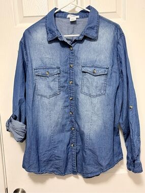 *Love Potion Light Wash Distressed Chambray Button Down 2X Shirt